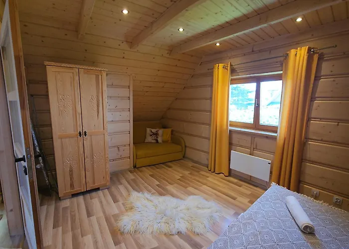 Goralski Zakatek Semesterbostad Czerwienne